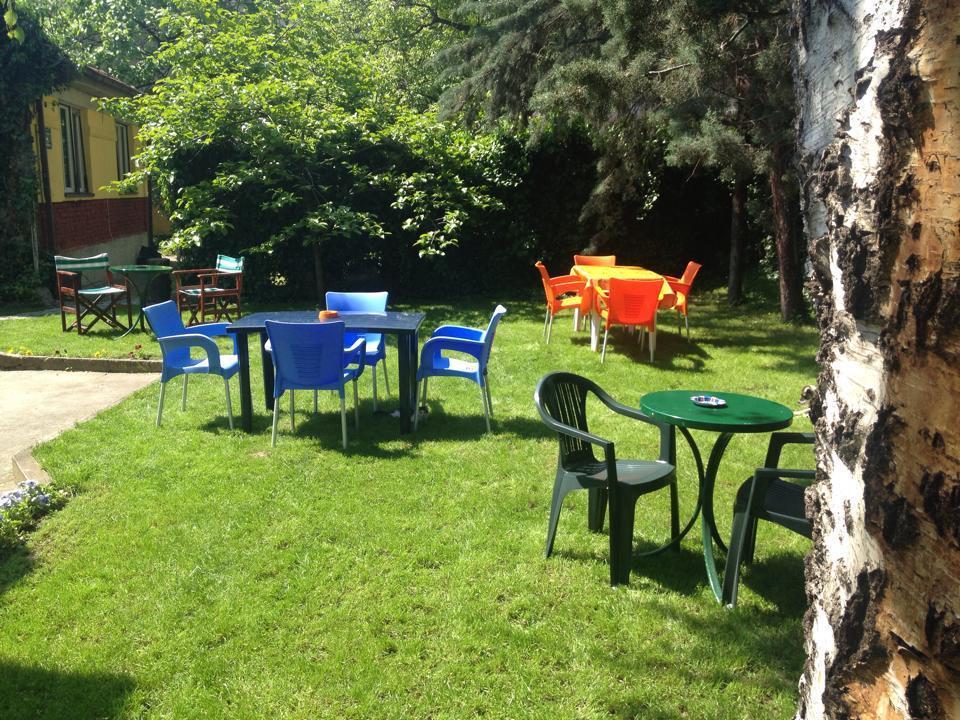 Hostel Kalonis Skopje Quarto foto